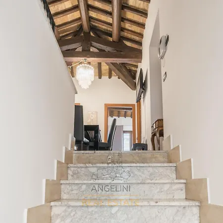 By The Spanish Steps Apartamento